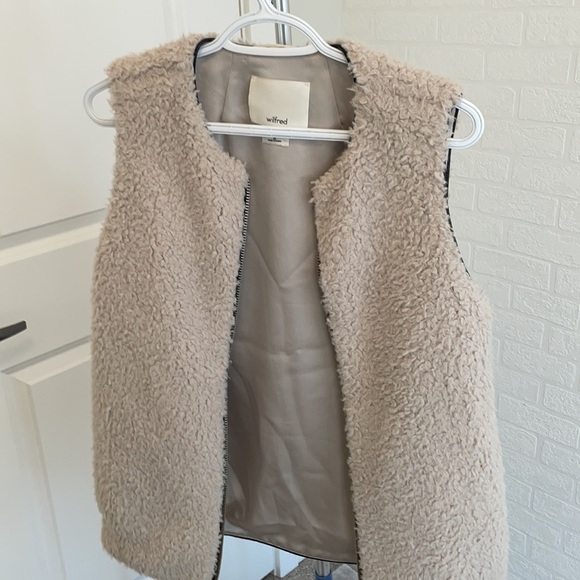 Wilfred Chatou Sherpa vest - Picture 3 of 4